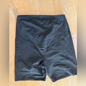Black High-Waisted Shorts maternity size medium
